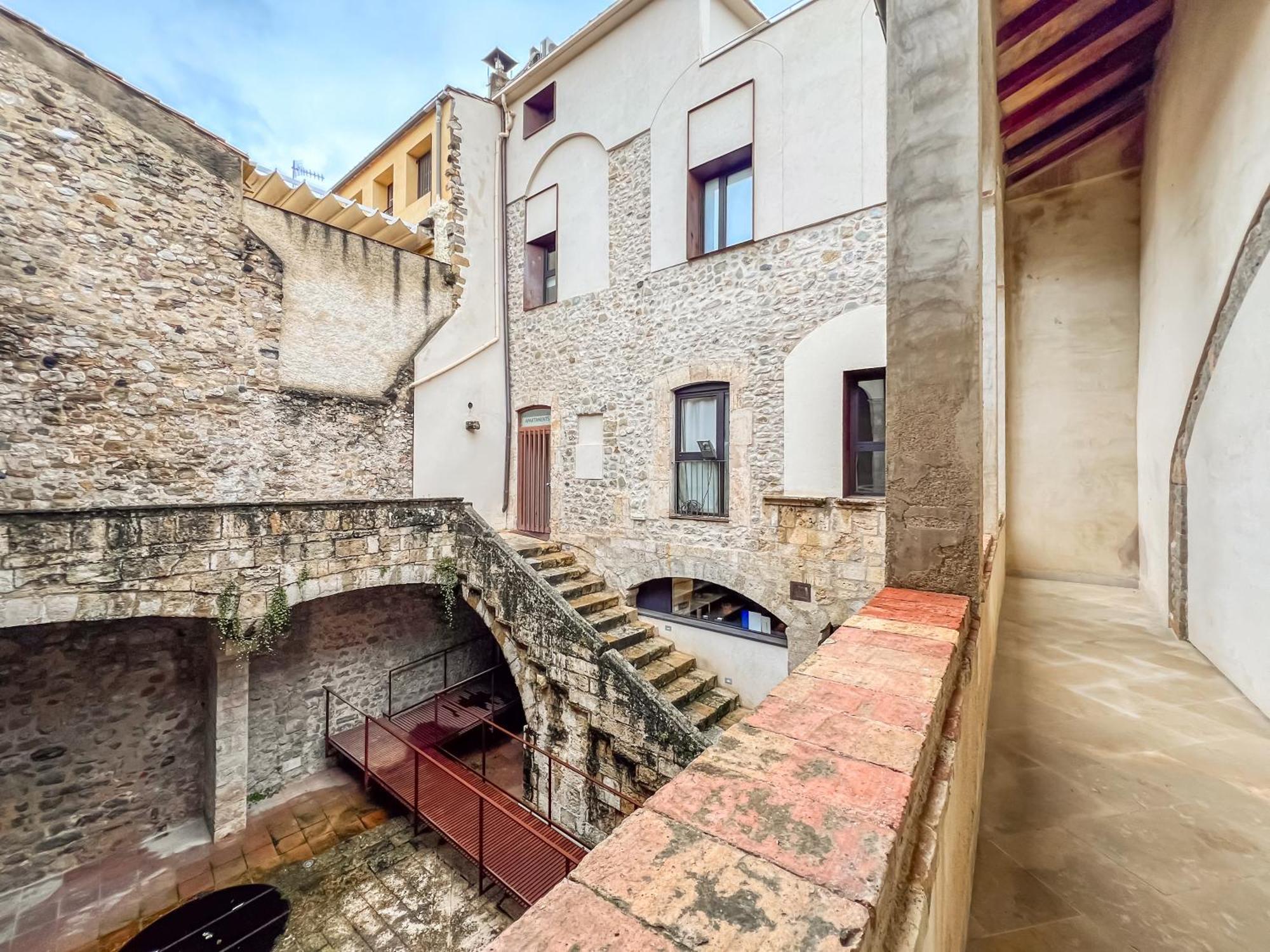 Can Cintet 1 Apartamento En La Plaza De Besalú Exterior foto